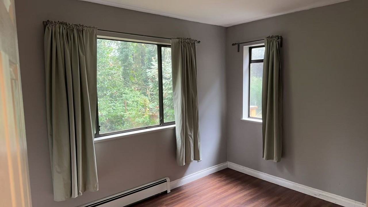 1634 Deep Cove Road - Photo 4 of 8