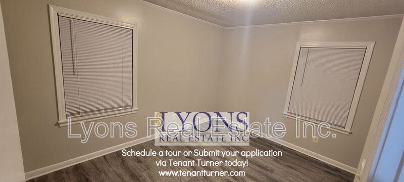 718 Azalea Circle - Photo 2 of 9