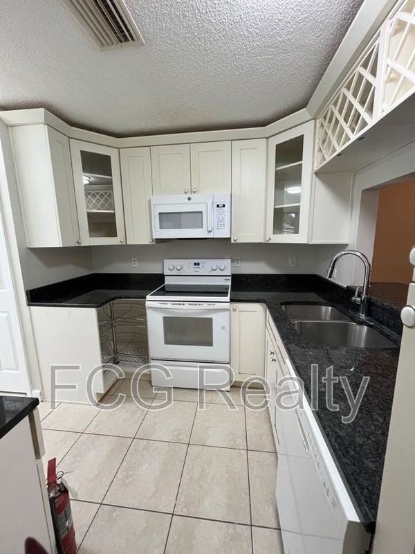 2173 Mystic Ring Loop - Photo 2 of 16