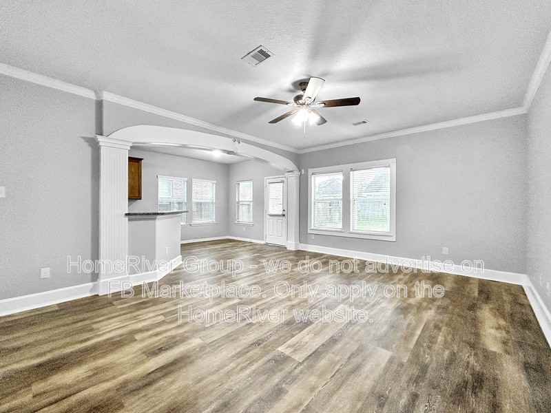 10006 Wood Leaf Ct - Photo 2 of 24