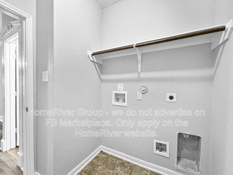 10006 Wood Leaf Ct - Photo 7 of 24