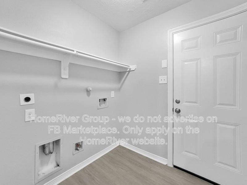 21115 Escala Dr - Photo 5 of 23