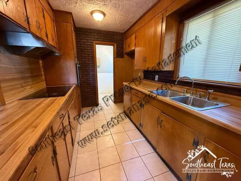 4455 South 5th Street - Photo 4 of 11