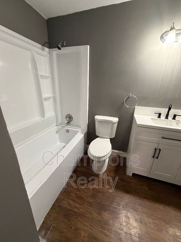 11 Clausen Drive - Photo 4 of 10