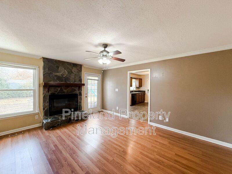 6712 Carnforth Court - Photo 2 of 20