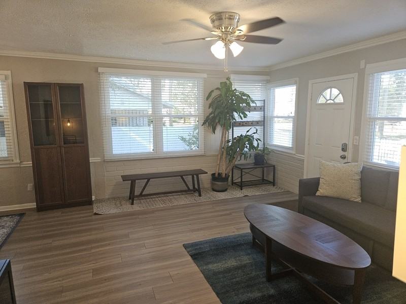 4364 Bethwood Circle - Photo 4 of 16