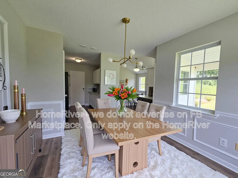 217 Crystal Court - Photo 4 of 29