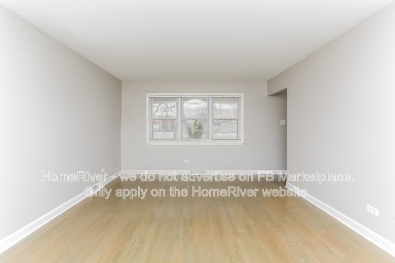 340 155th Place - Photo 3 of 16