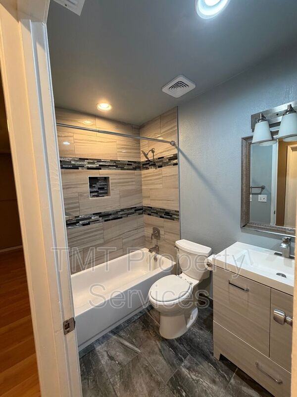 8704 Montiflora Ct - Photo 7 of 19