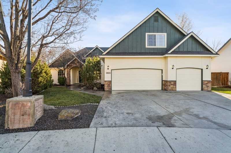 1661 West Puzzle Creek Drive - Photo 2 of 44