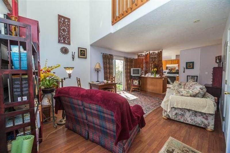 2282 South Amy Avenue - Photo 5 of 6