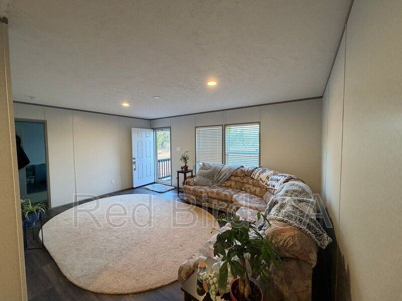 2944 Jones Chapel Road - Photo 3 of 21