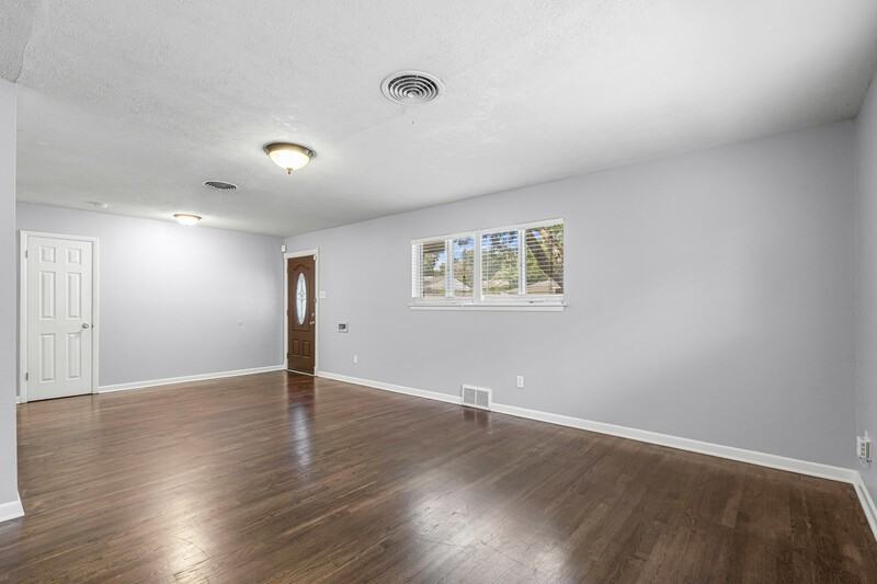 3521 Jeanette Drive - Photo 4 of 14