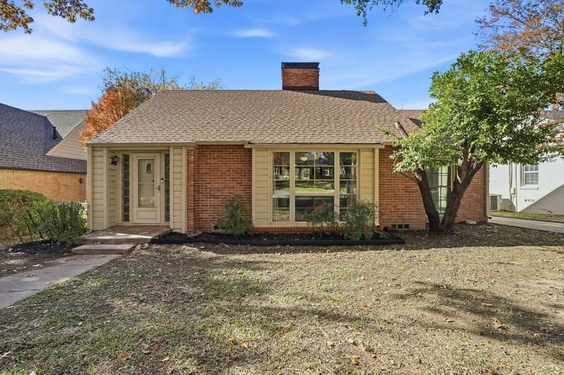 2608 Highview Ter - Photo 2 of 28