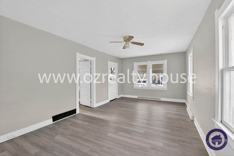 4336 Garden Park Drive - Photo 6 of 18