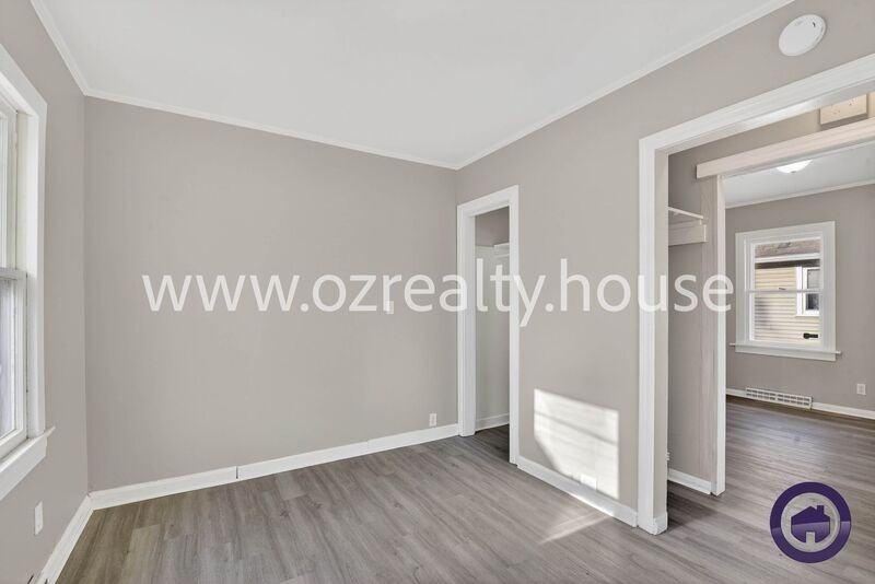 4336 Garden Park Drive - Photo 7 of 18