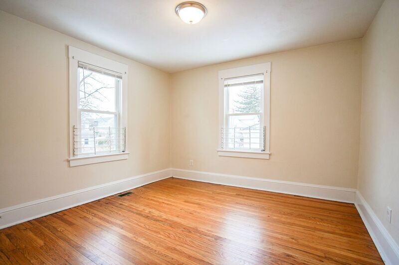 41 Bell St #1 - Photo 7 of 13