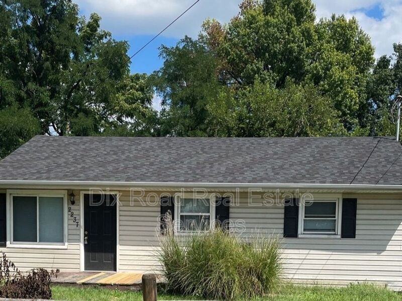 2237 Carolina Street - Photo 3 of 23