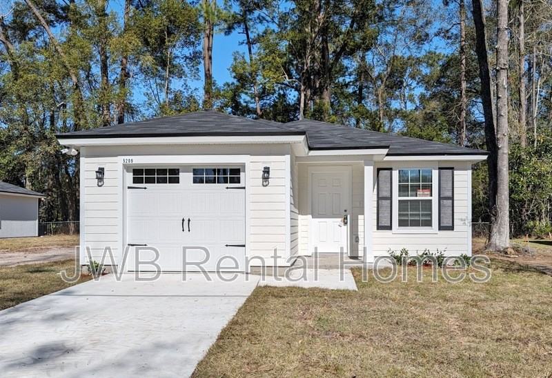 5209 Missouri Avenue - Photo 2 of 9