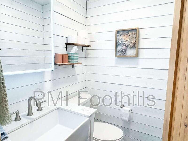 171 Holman Way - Photo 7 of 11