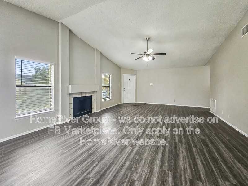 10027 Bluelake Ridge Drive - Photo 2 of 28