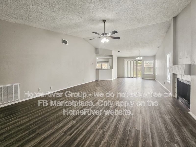 10027 Bluelake Ridge Drive - Photo 3 of 28