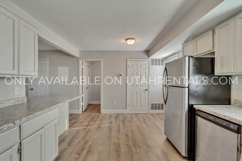 1737 Garden Dr - Photo 7 of 21