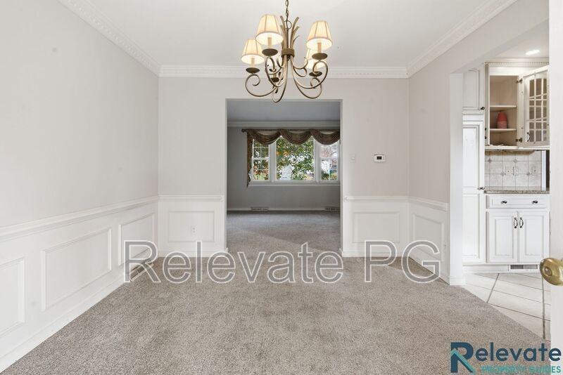 8903 Freestone Ave - Photo 7 of 34