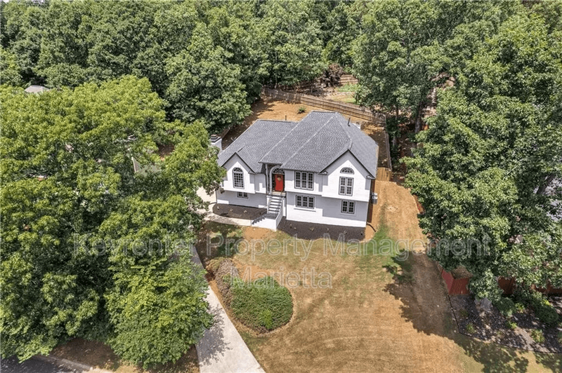 991 Gentry Ln Sw - Photo 2 of 50