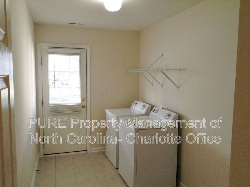 977 Tiger Lane - Photo 5 of 25