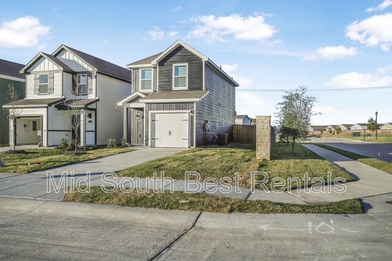 302 Tall Cedar Way - Photo 3 of 42