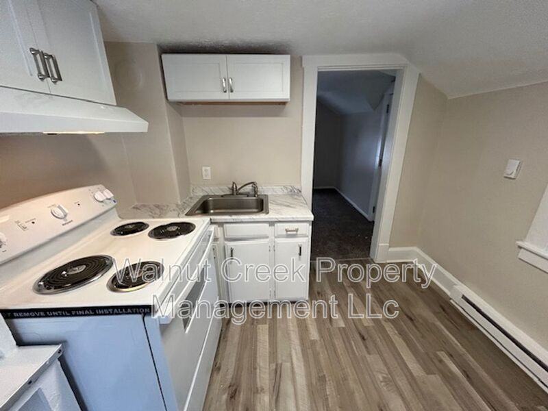 102 Rush St - Photo 2 of 12