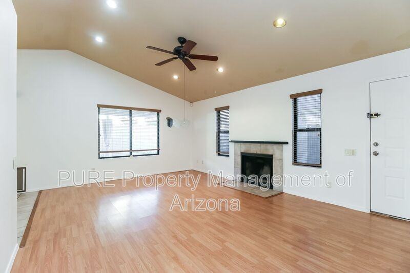 5222 Jupiter Way North - Photo 5 of 23