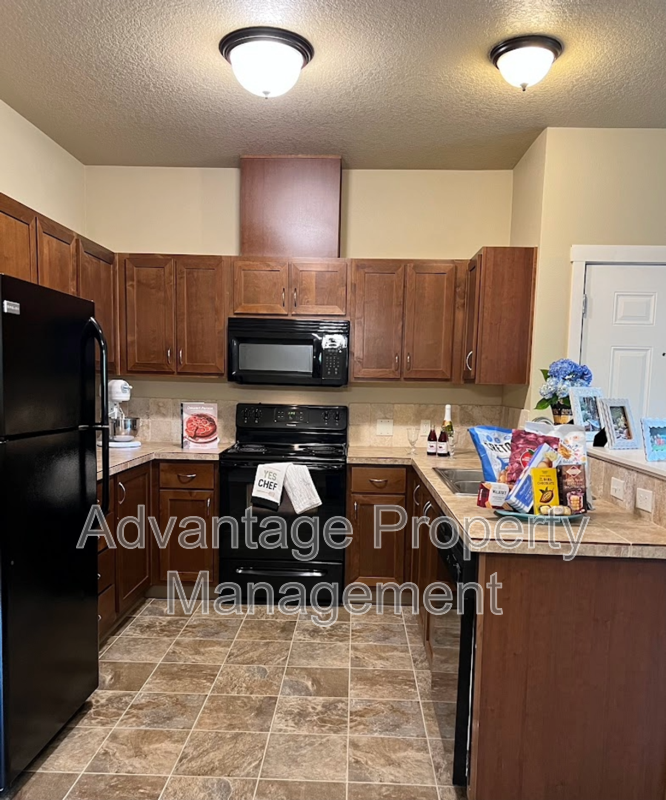 519 North Catron Street #519-12 - Photo 7 of 48