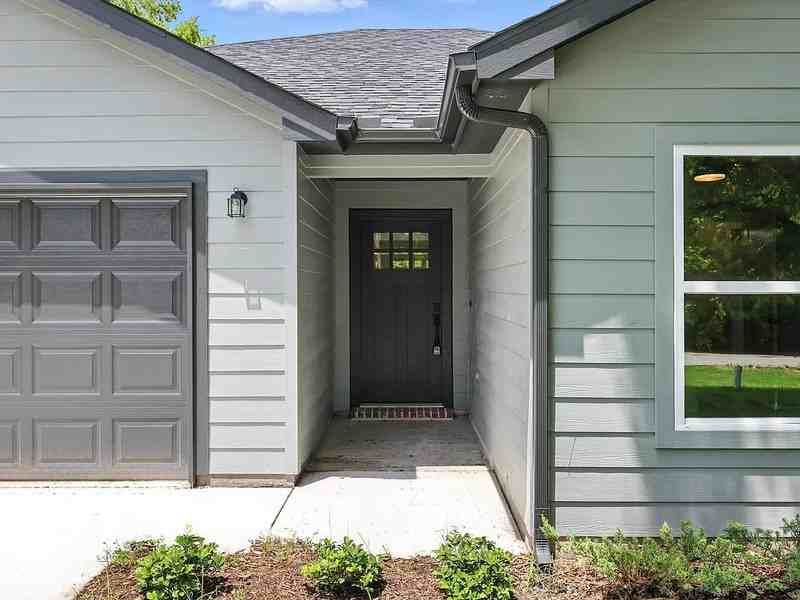 1004 Branch Street - Photo 2 of 39