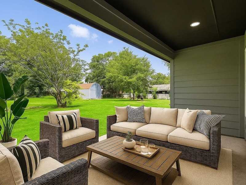 1004 Branch Street - Photo 4 of 39