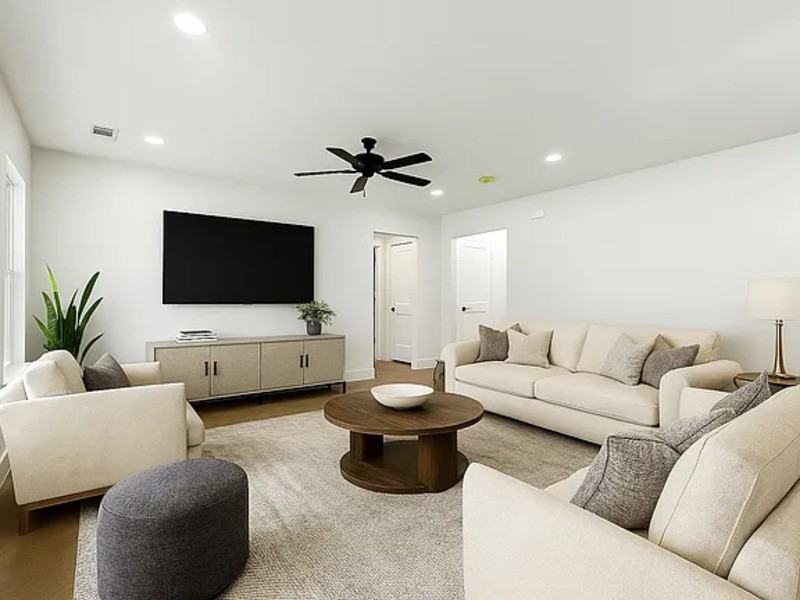 1004 Branch Street - Photo 6 of 39