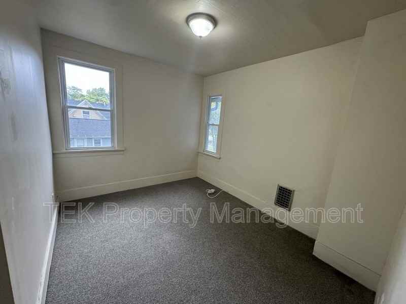 429 Orange Street #UP - Photo 4 of 7