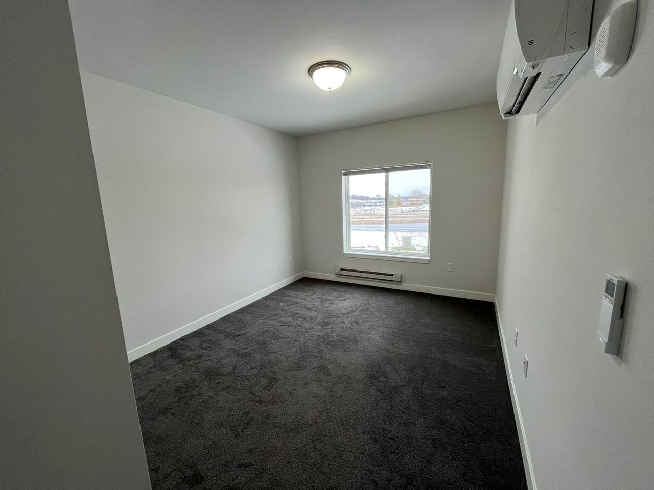 Cottage Grove Commons: Gaston - Photo 4 of 23