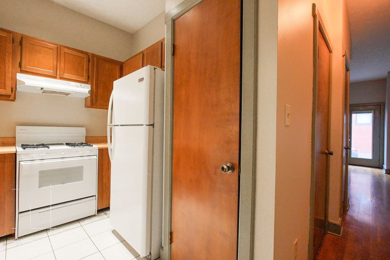 650-668 N. High Street / 10-26 E. Russell - Photo 3 of 39