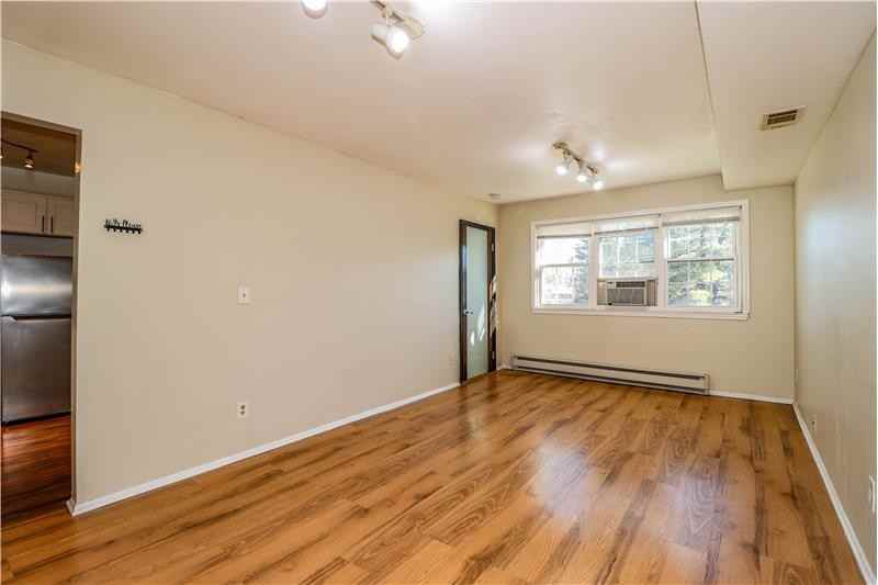 18 College Drive - Photo 3 of 18