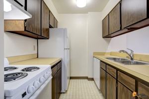 featured image of 926 W 26th Ave