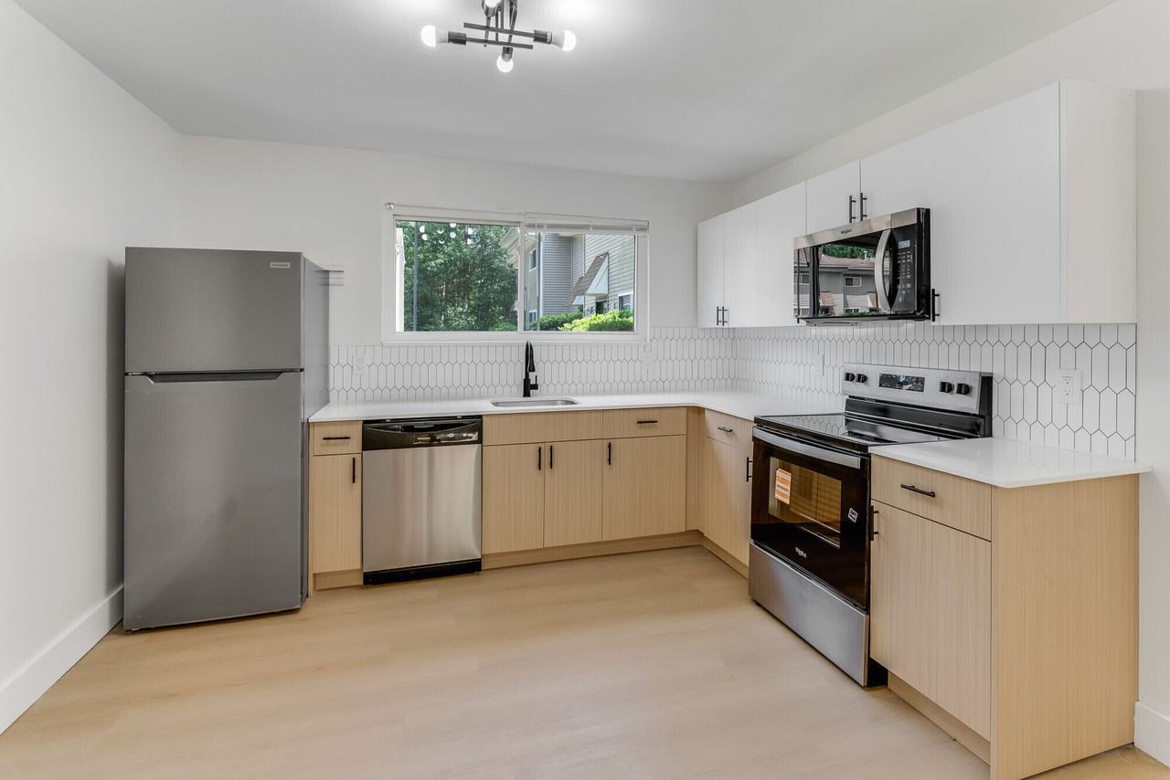 Indian Oaks Townhomes - Photo 7 of 43