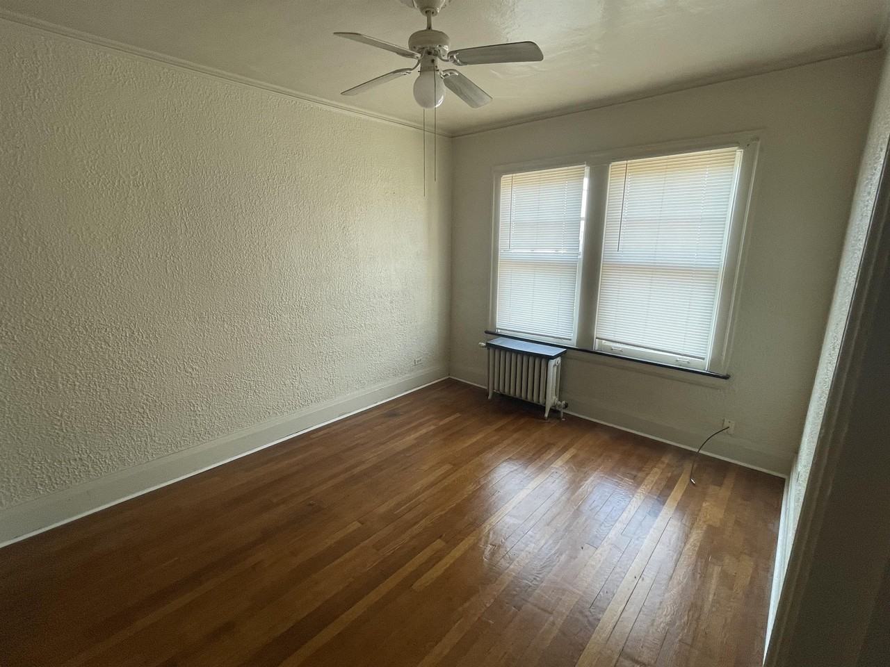 403 North 4th Street - Photo 6 of 11