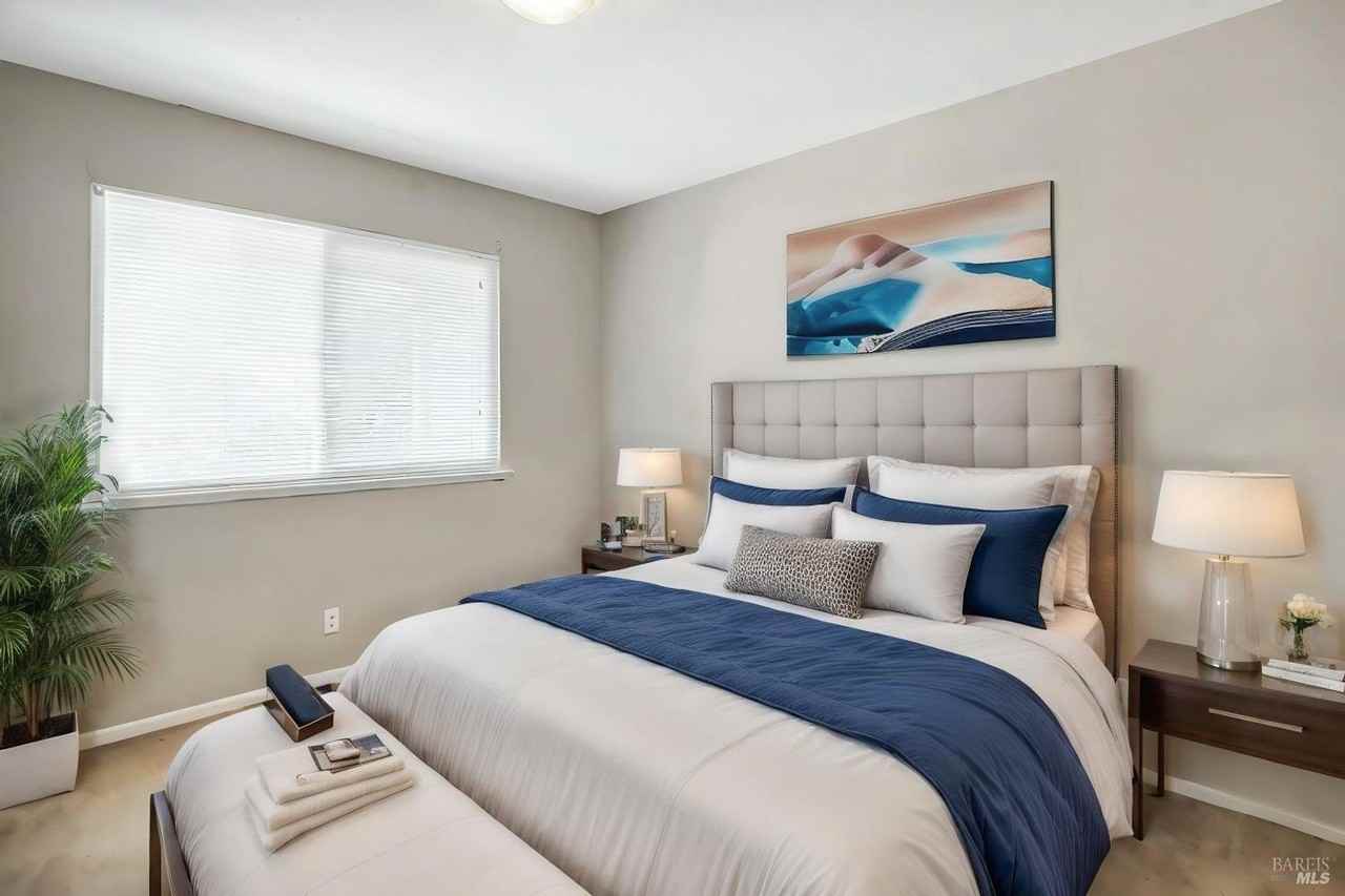 18823 Beatrice Dr #A - Photo 6 of 7