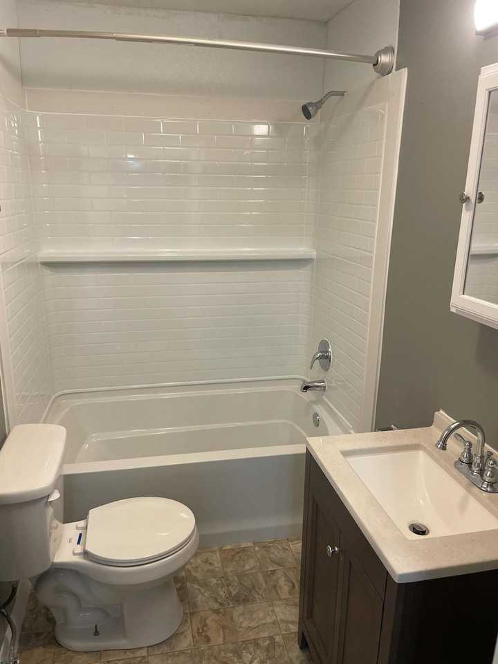 600 Racine Avenue - Photo 7 of 7