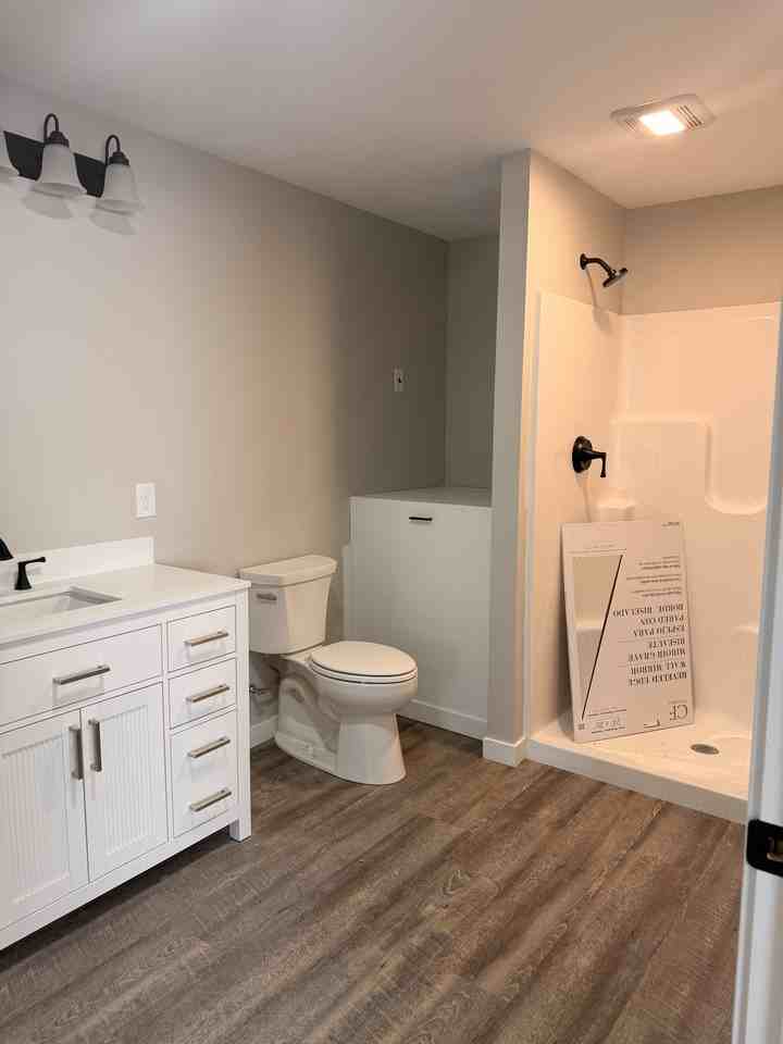 216 Wilcox Parkway - Photo 7 of 33