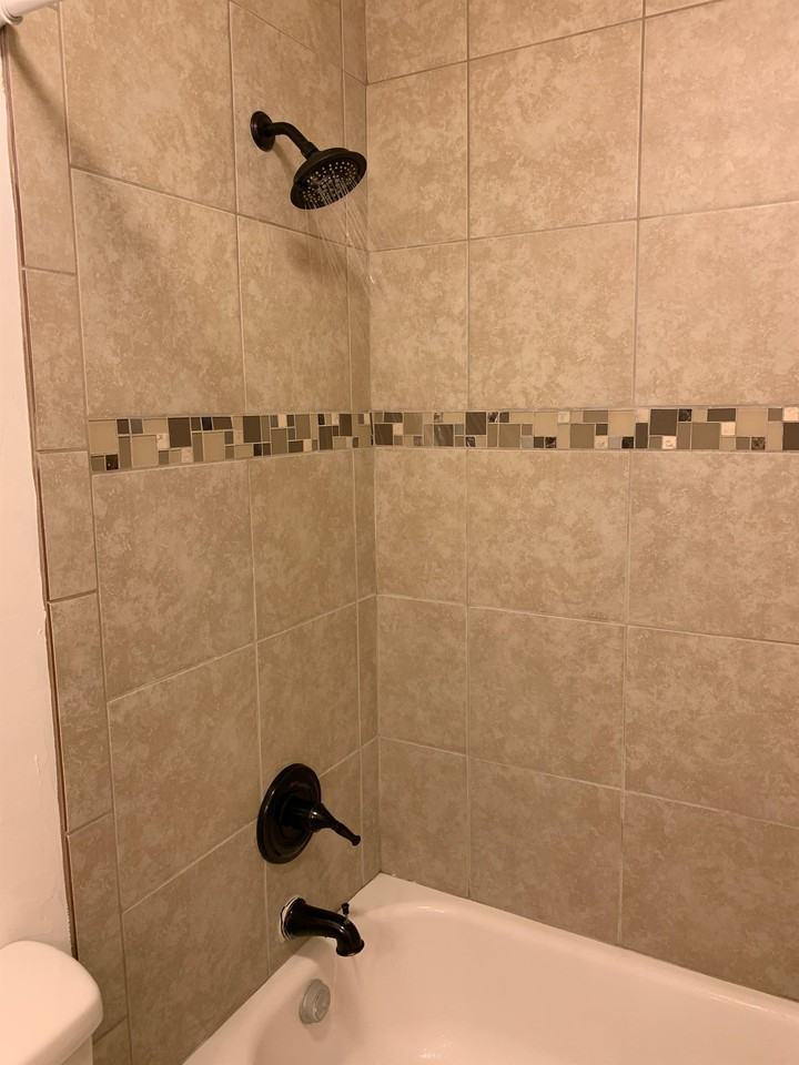 PM15-007 / 822 W. Thurber Road - Photo 7 of 13