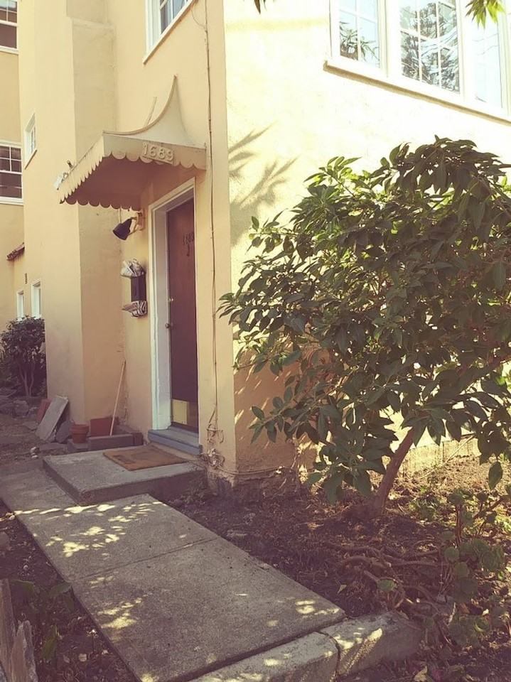 1689 Scenic Avenue - Photo 2 of 11