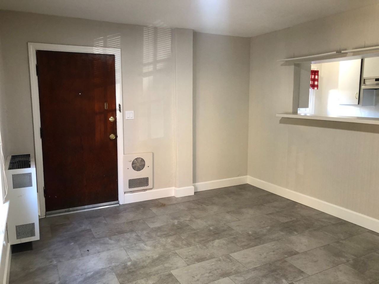 1689 Scenic Avenue - Photo 4 of 11